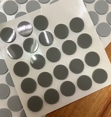 Gli anti piedi della rondella di slittamento riempiono Dot Gasket Silicone Rubber Pads hanno personalizzato il colore