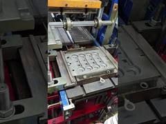 Accessori personalizzati in gomma siliconica con tappi e cappucci terminali in gomma siliconica nera