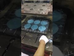 Guarda: Spazzola di bellezza per la pulizia a ultrasuoni in silicone, Vetrina di articoli per la casa in silicone